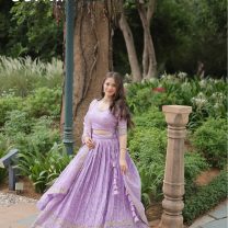 D.N. : 1654-A Crop Top - Oswal Navsari